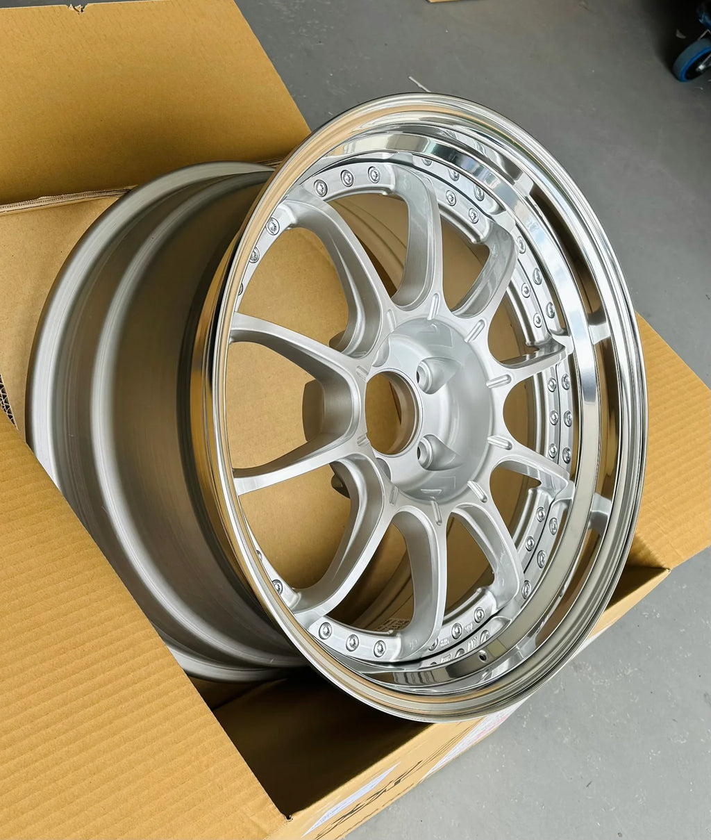 SSR SP5 (SILVER)